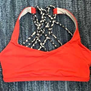 Lululemon Free to Be sports bra - size 4